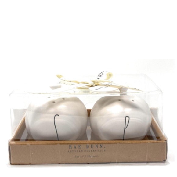 NEW Rae Dunn White Salt & Pepper Pumpkin Shakers Set - Picture 5 of 5